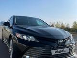 Toyota Camry 2018 годаүшін12 000 000 тг. в Шымкент – фото 2