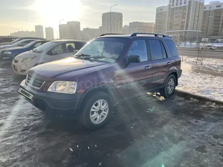 Honda CR-V 1998 года за 3 800 000 тг. в Астана – фото 3