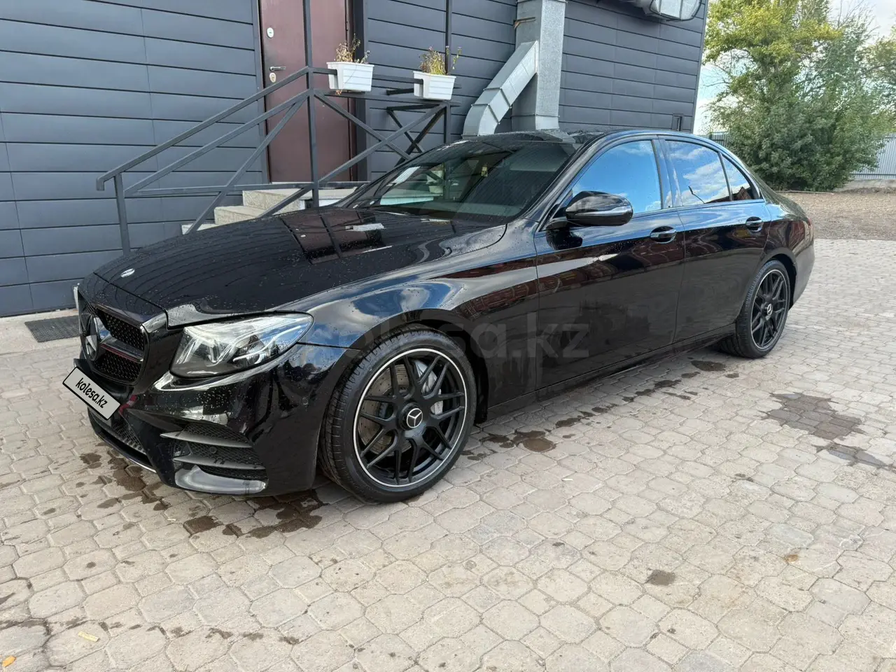 Mercedes-Benz E-Class, 2017