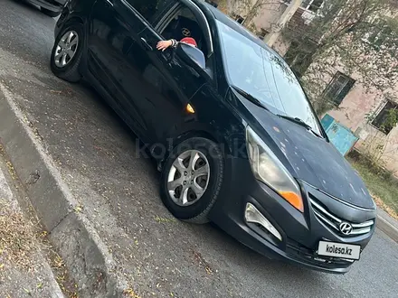 Hyundai Solaris 2011 года за 3 300 000 тг. в Шымкент