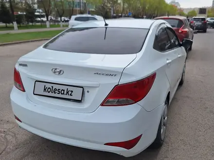 Hyundai Accent 2015 года за 4 350 000 тг. в Астана – фото 2
