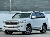 Toyota Land Cruiser 2018 года за 39 000 000 тг. в Уральск