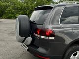 Volkswagen Touareg 2007 года за 7 450 000 тг. в Караганда – фото 4