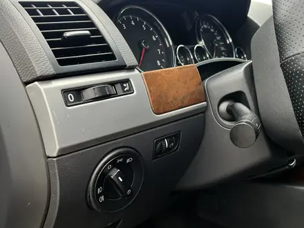 Volkswagen Touareg 2007 года за 7 999 999 тг. в Караганда – фото 21