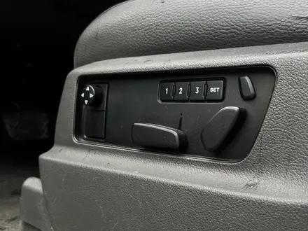 Volkswagen Touareg 2007 года за 7 999 999 тг. в Караганда – фото 20
