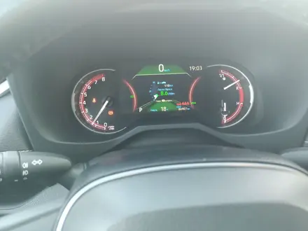 Toyota RAV4 2020 года за 14 000 000 тг. в Актобе – фото 8