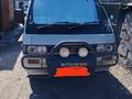 Mitsubishi Delica 1994 годаүшін2 800 000 тг. в Усть-Каменогорск