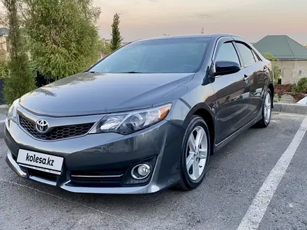 Toyota Camry 2013 года за 9 000 000 тг. в Шымкент