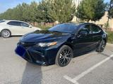 Toyota Camry 2021 годаүшін16 000 000 тг. в Шымкент