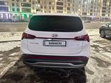 Hyundai Santa Fe 2021 года за 16 300 000 тг. в Астана – фото 4