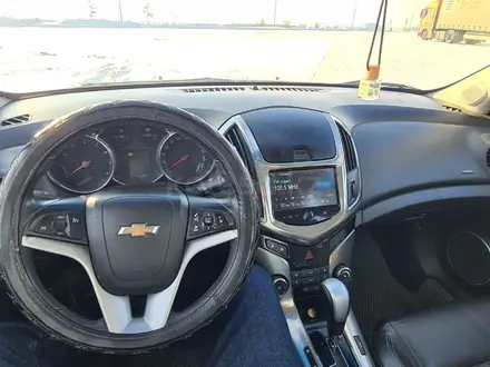 Chevrolet Cruze 2013 года за 4 100 000 тг. в Астана – фото 11