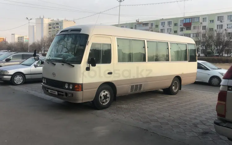 Toyota  Coaster 2013 года за 15 000 000 тг. в Актау