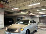 Toyota Camry 2003 года за 5 000 000 тг. в Астана – фото 2