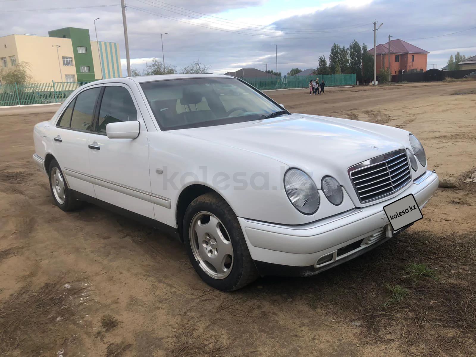 Mercedes-Benz E 320 2000 г.