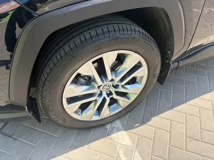 Toyota RAV4 2020 года за 13 800 000 тг. в Алматы – фото 13