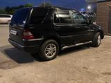 Mercedes-Benz ML 320 2002 годаfor3 200 000 тг. в Караганда – фото 4