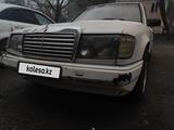 Mercedes-Benz E 230 1985 годаүшін750 000 тг. в Алматы – фото 2