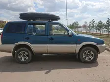 Nissan Mistral, 1996