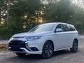 Mitsubishi Outlander 2023 годаfor10 890 000 тг. в Астана