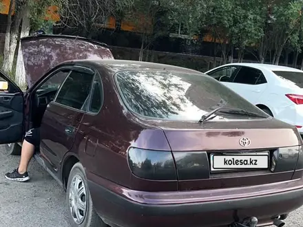 Toyota Carina E 1995 года за 2 800 000 тг. в Семей – фото 2