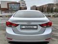 Hyundai Elantra 2015 года за 6 800 000 тг. в Астана – фото 2
