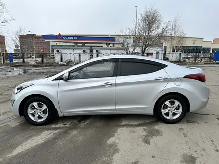 Hyundai Elantra 2015 года за 6 800 000 тг. в Астана – фото 3