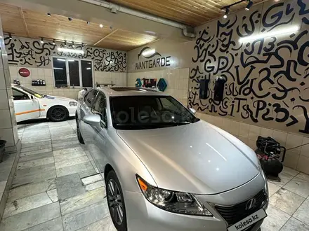Lexus ES 350 2014 года за 12 000 000 тг. в Алматы – фото 5