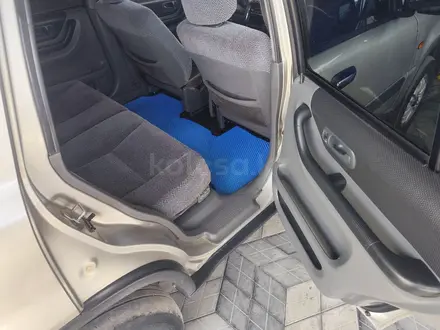 Honda CR-V 1996 года за 3 200 000 тг. в Алматы – фото 12