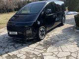Hyundai Staria 2024 года за 23 000 000 тг. в Алматы – фото 2