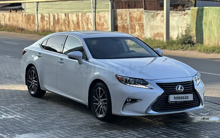 Lexus ES 250 2017 годаfor16 800 000 тг. в Алматы