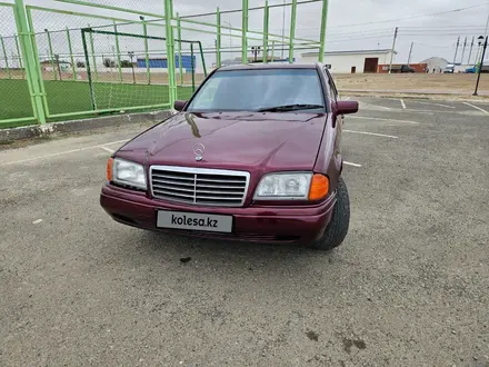 Mercedes-Benz C 180 1996 года за 1 600 000 тг. в Айтеке би – фото 2