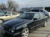 Mercedes-Benz E 280 2000 годаfor4 300 000 тг. в Шымкент