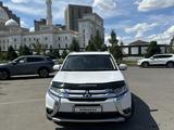 Mitsubishi Outlander 2015 года за 10 500 000 тг. в Астана – фото 3