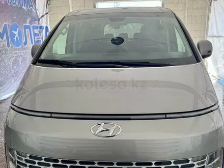 Hyundai Staria 2022 года за 19 000 000 тг. в Караганда – фото 3