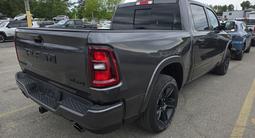 RAM 1500 Laramie 2025 года за 26 825 000 тг. в Алматы – фото 4