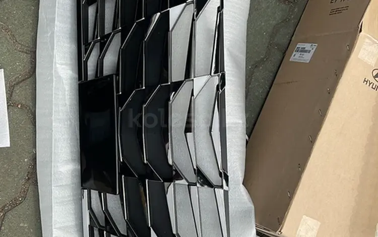 Радиатор решетка оригинал за 5 500 тг. в Астана