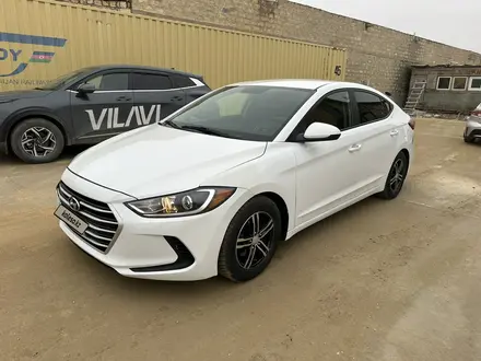 Hyundai Elantra 2018 года за 5 000 000 тг. в Актау