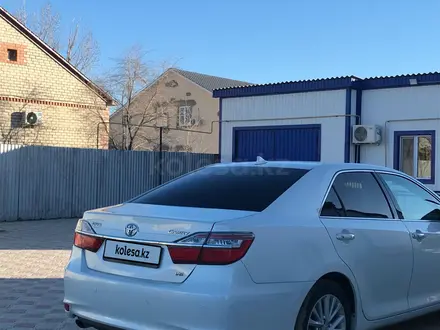 Toyota Camry 2015 года за 12 000 000 тг. в Атырау – фото 7