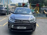 Toyota Highlander 2017 года за 17 000 000 тг. в Алматы
