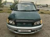 Toyota Ipsum 1997 года за 1 400 000 тг. в Павлодар