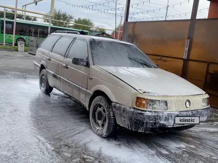 Volkswagen Passat 1991 года за 1 260 000 тг. в Алматы – фото 2