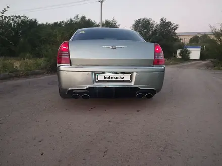 Chrysler 300C 2005 года за 3 500 000 тг. в Уральск – фото 9