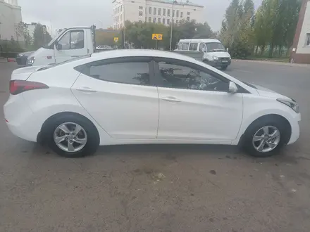 Hyundai Elantra 2014 года за 5 500 000 тг. в Астана – фото 2