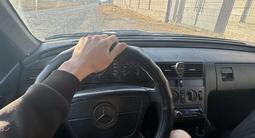 Mercedes-Benz C 180 1993 годаfor800 000 тг. в Тараз – фото 3