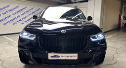 BMW X5 2022 года за 43 990 000 тг. в Алматы – фото 2
