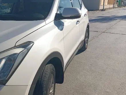 Hyundai Santa Fe 2016 года за 9 000 000 тг. в Актау – фото 8