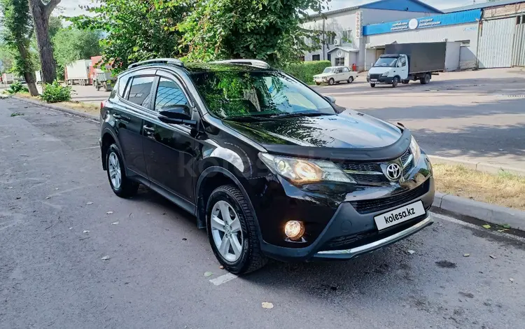 Toyota RAV4 2014 годаүшін10 200 000 тг. в Алматы