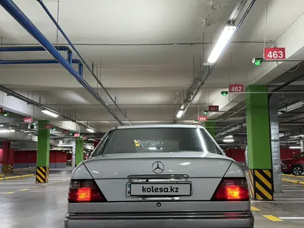 Mercedes-Benz E 280 1995 года за 3 800 000 тг. в Алматы – фото 12