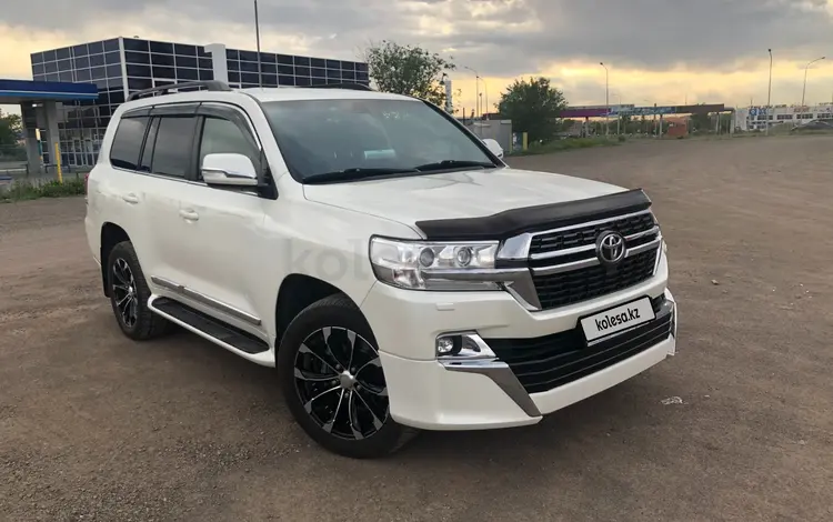 Toyota Land Cruiser 2016 года за 30 700 000 тг. в Караганда