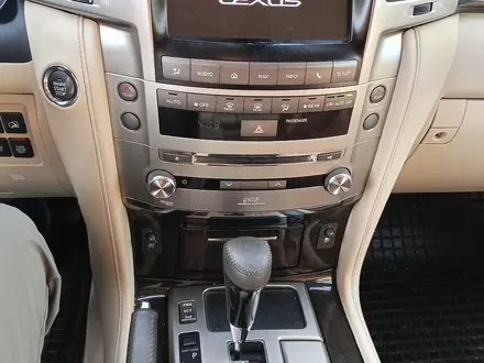 Lexus LX 570 2012 года за 24 000 000 тг. в Актау – фото 14